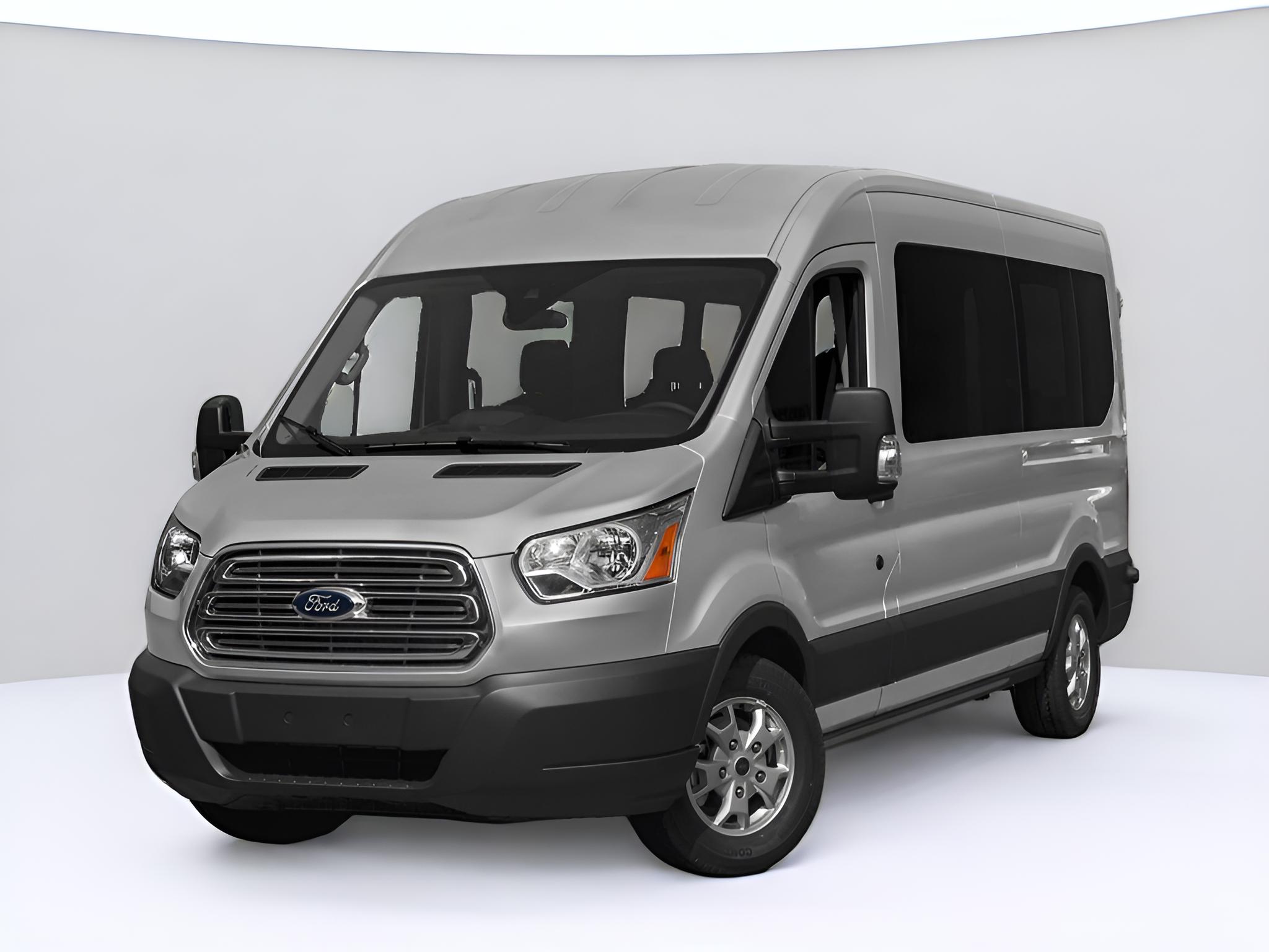 2015 Ford Transit Wagon XLT