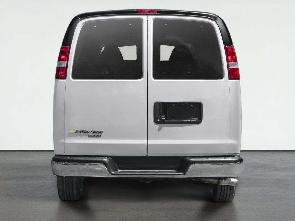 2016 Chevrolet Express Passenger LT