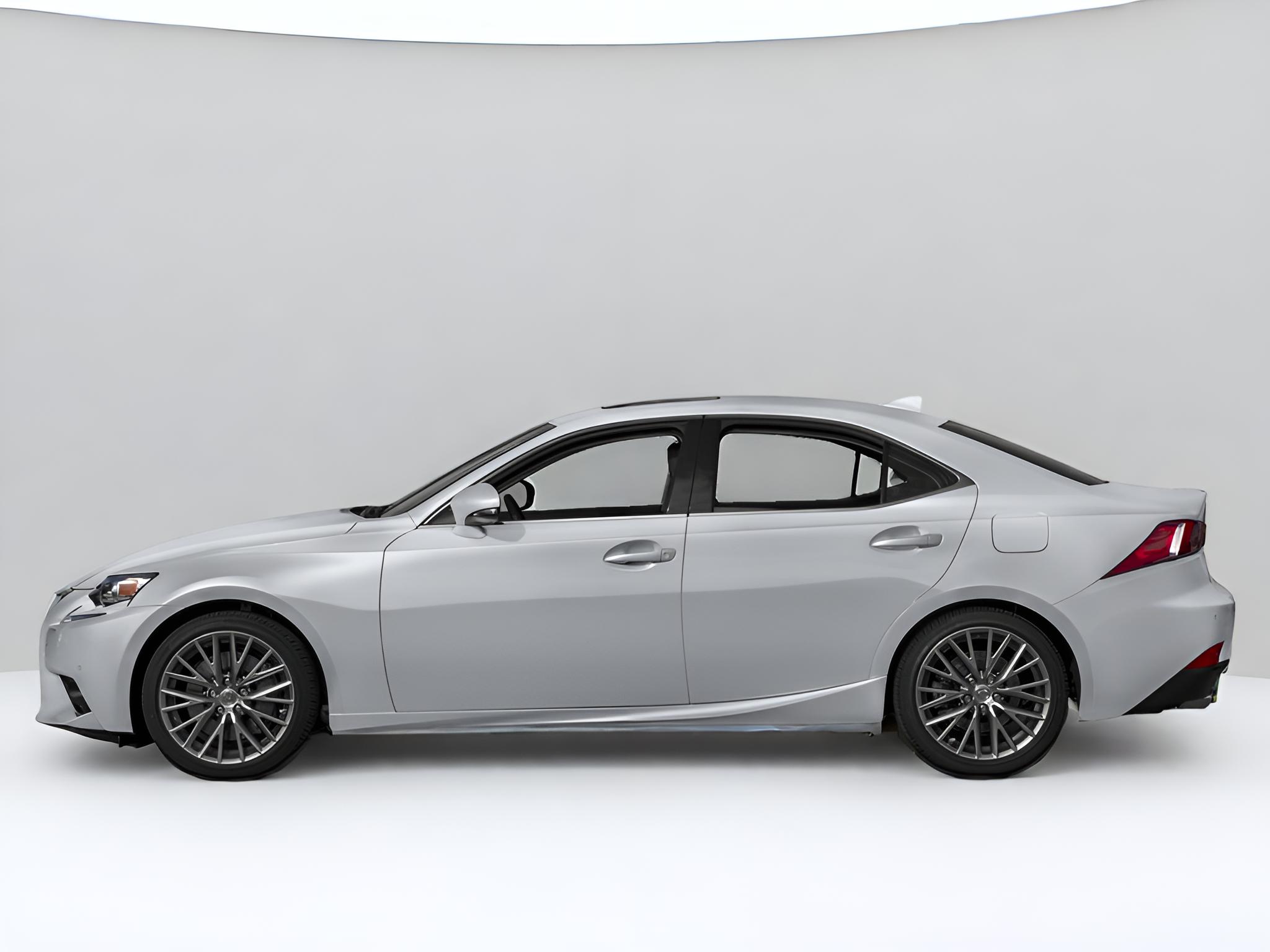 2016 Lexus IS 300 4dr Sdn AWD