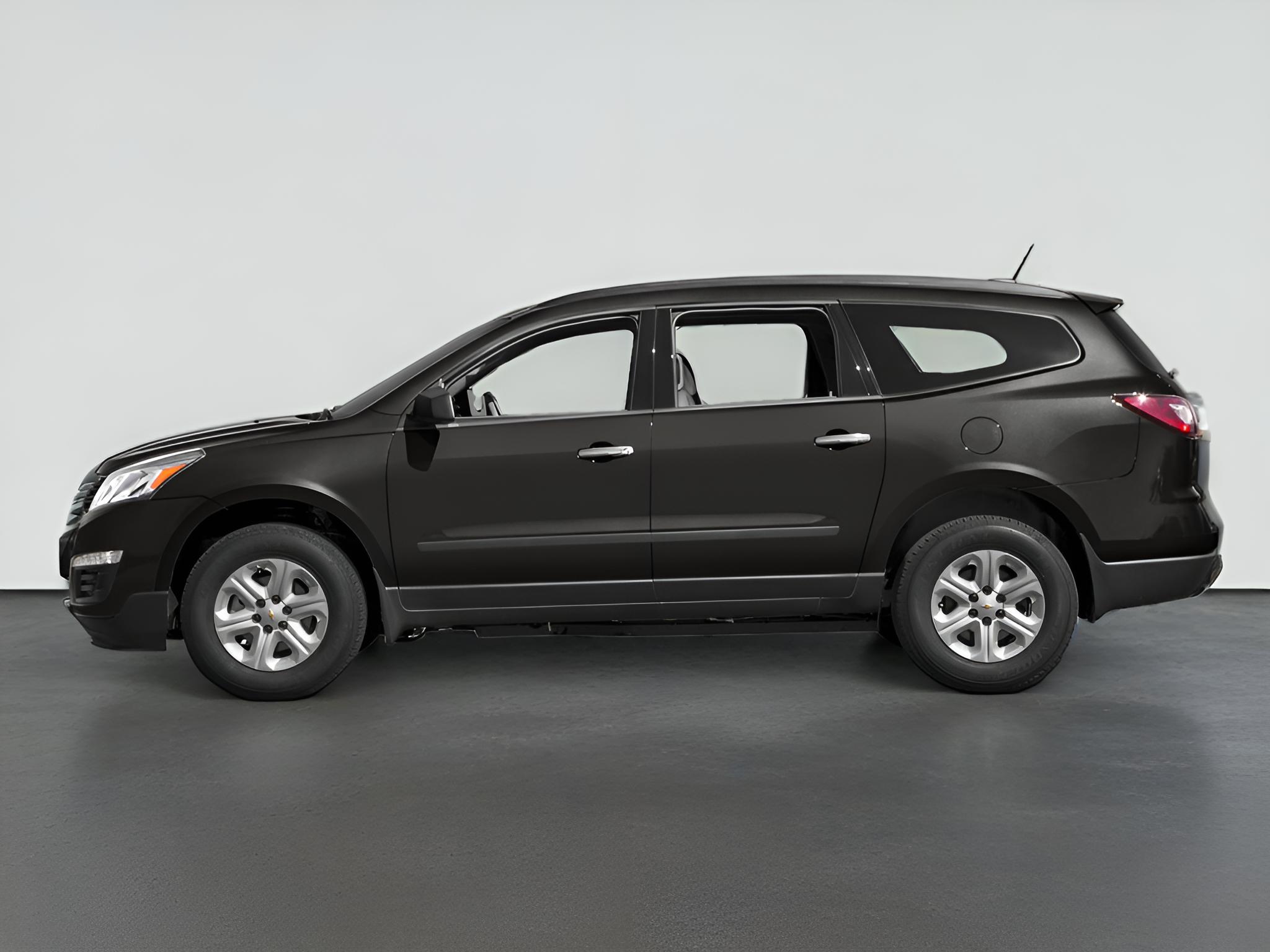 2017 Chevrolet Traverse LS