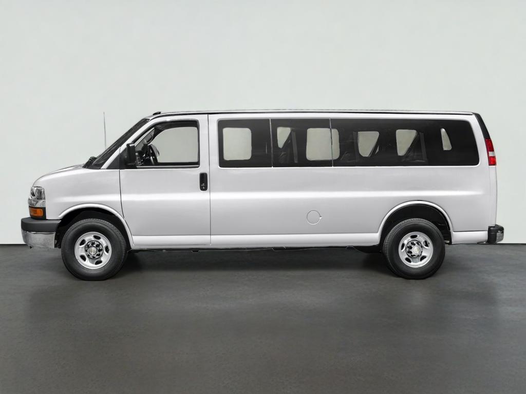 2017 Chevrolet Express Passenger LT