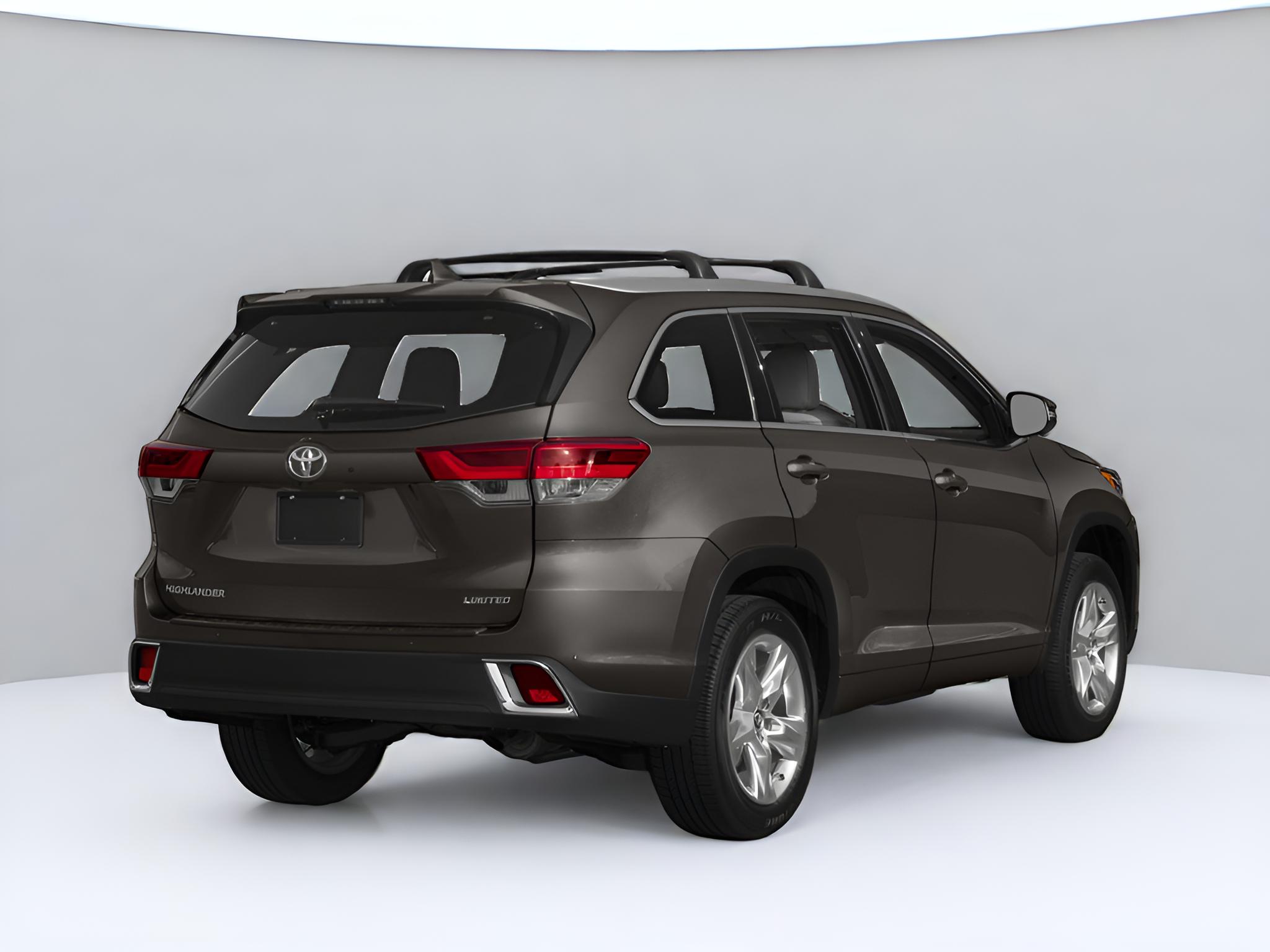2018 Toyota Highlander Base