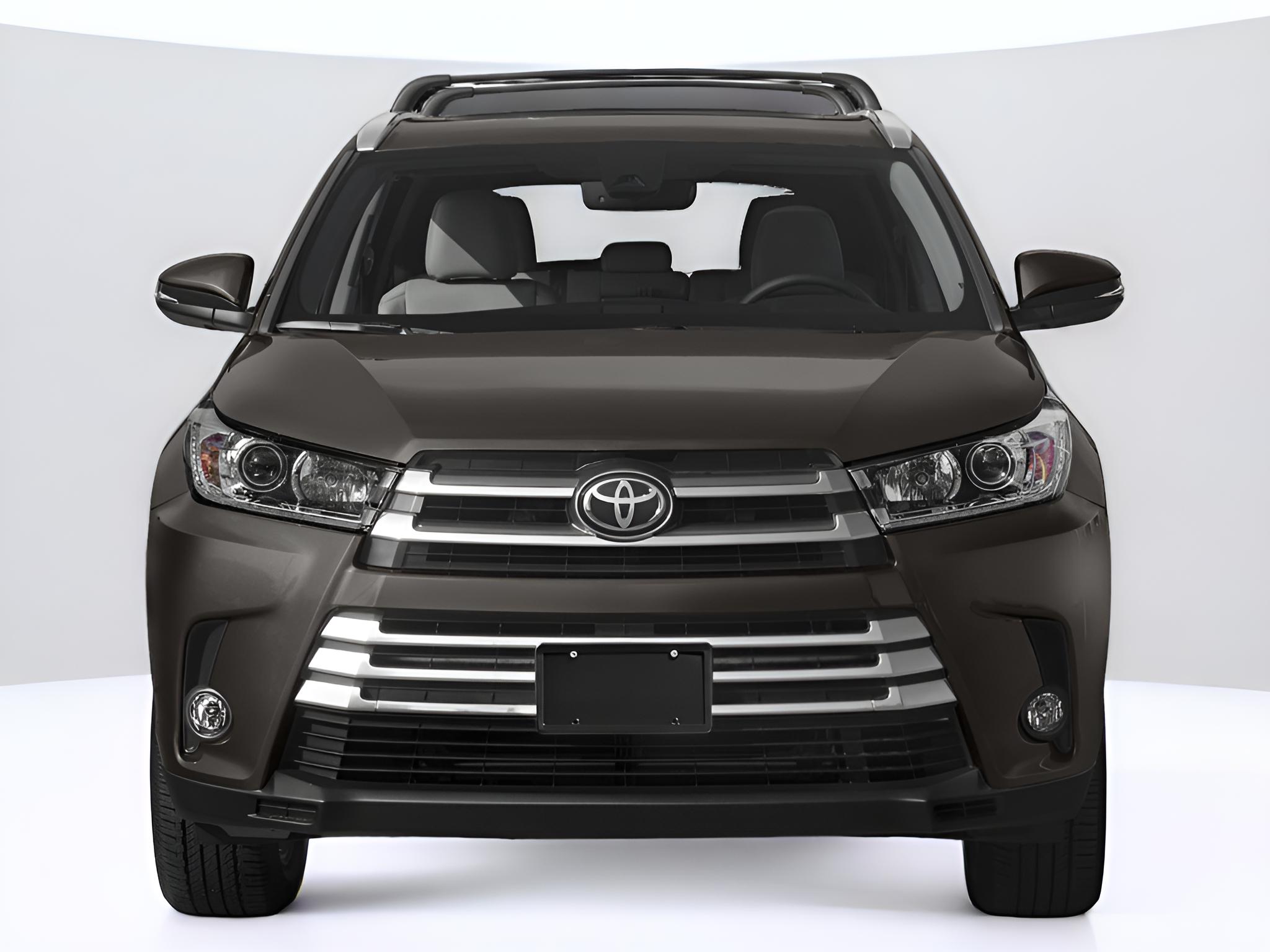 2018 Toyota Highlander Base