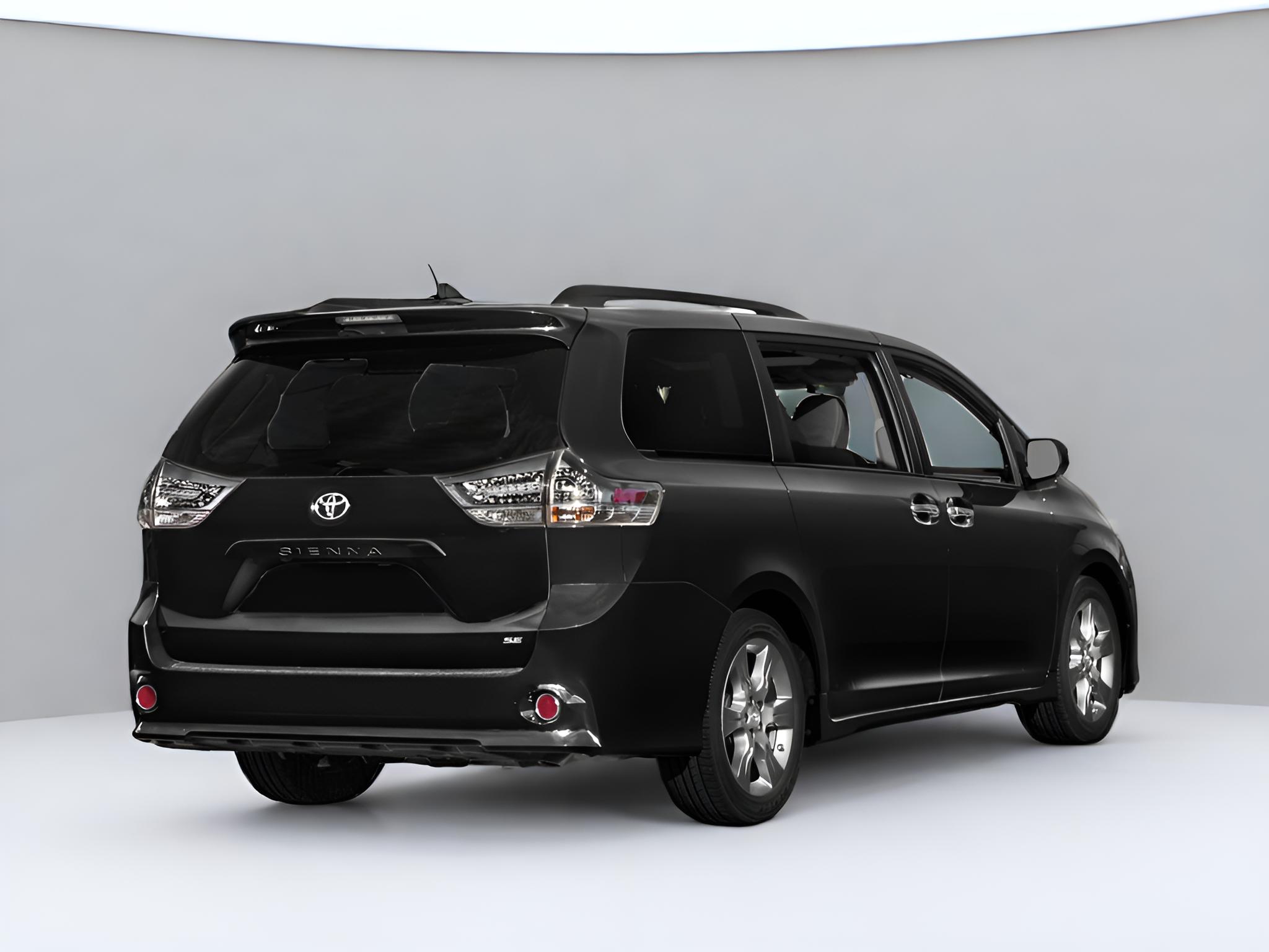 2017 Toyota Sienna SE