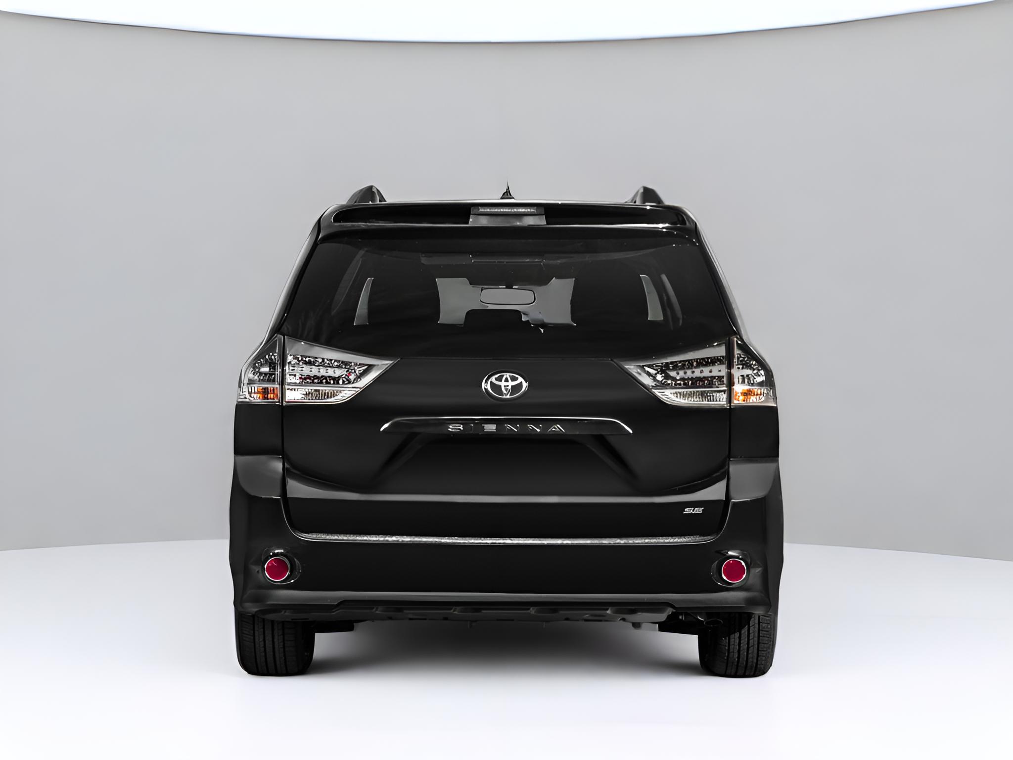 2017 Toyota Sienna SE