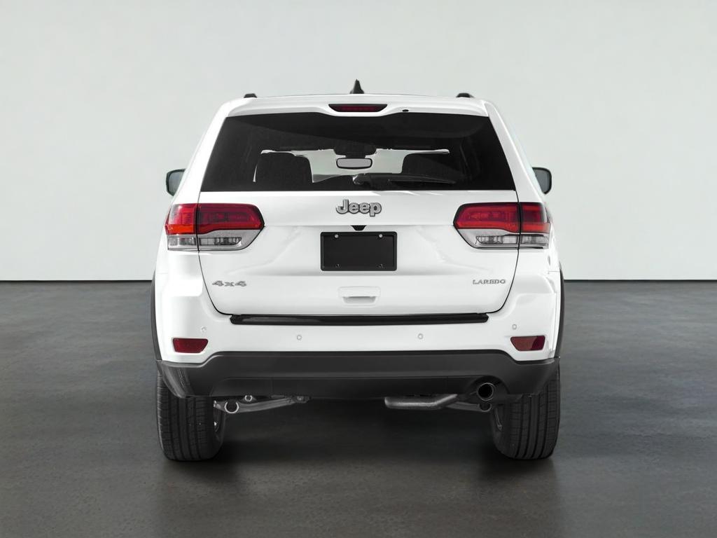 2018 Jeep Grand Cherokee Laredo E