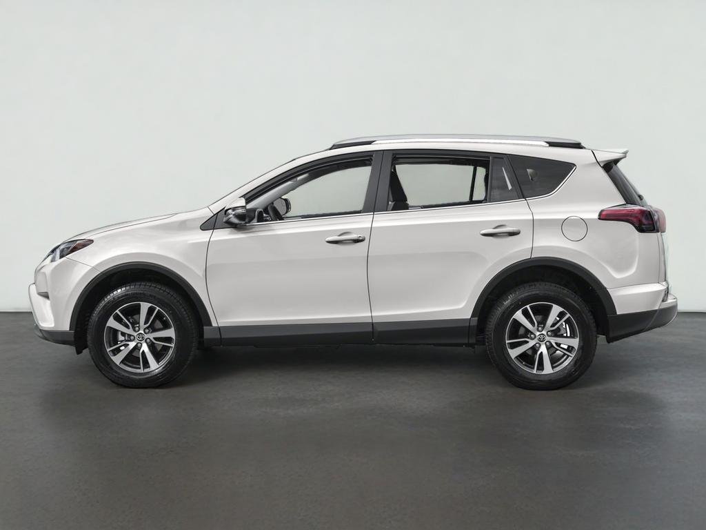 2018 Toyota RAV4 XLE AWD (Natl)