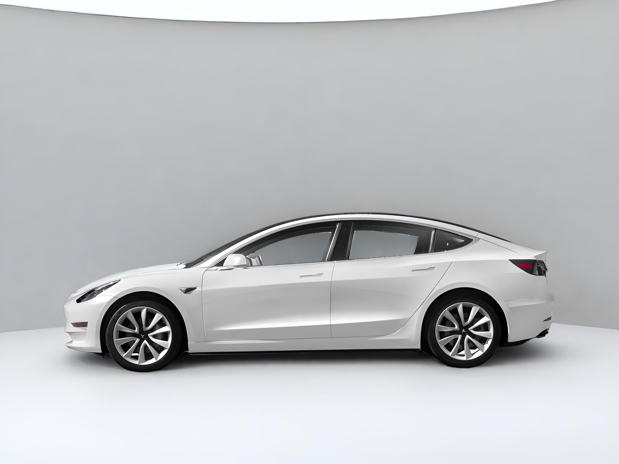 2018 Tesla Model 3 Base