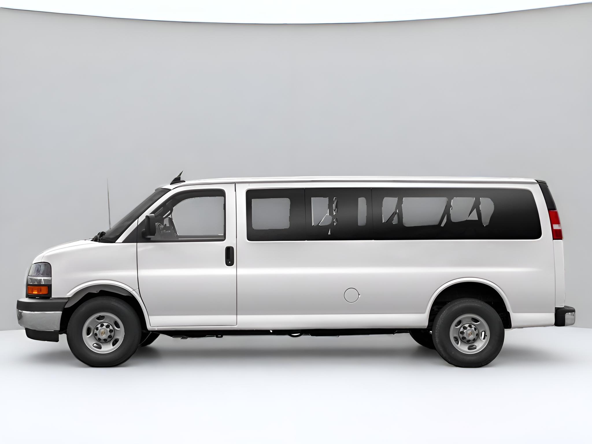 2020 Chevrolet Express Passenger LS