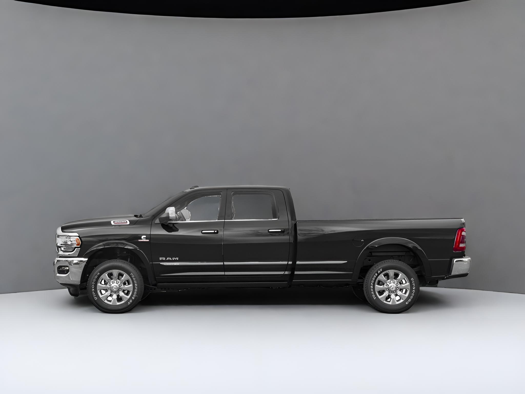 2022 RAM 3500 Limited Crew Cab 4x4 6'4' Box