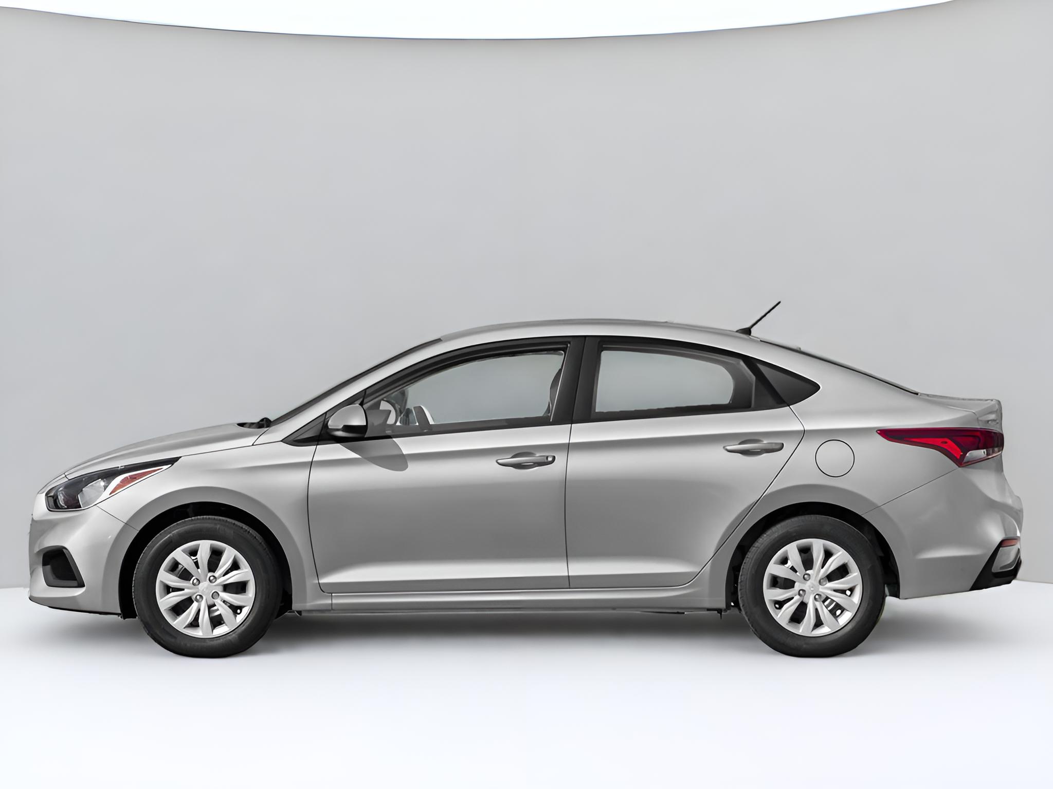 2022 Hyundai Accent SE