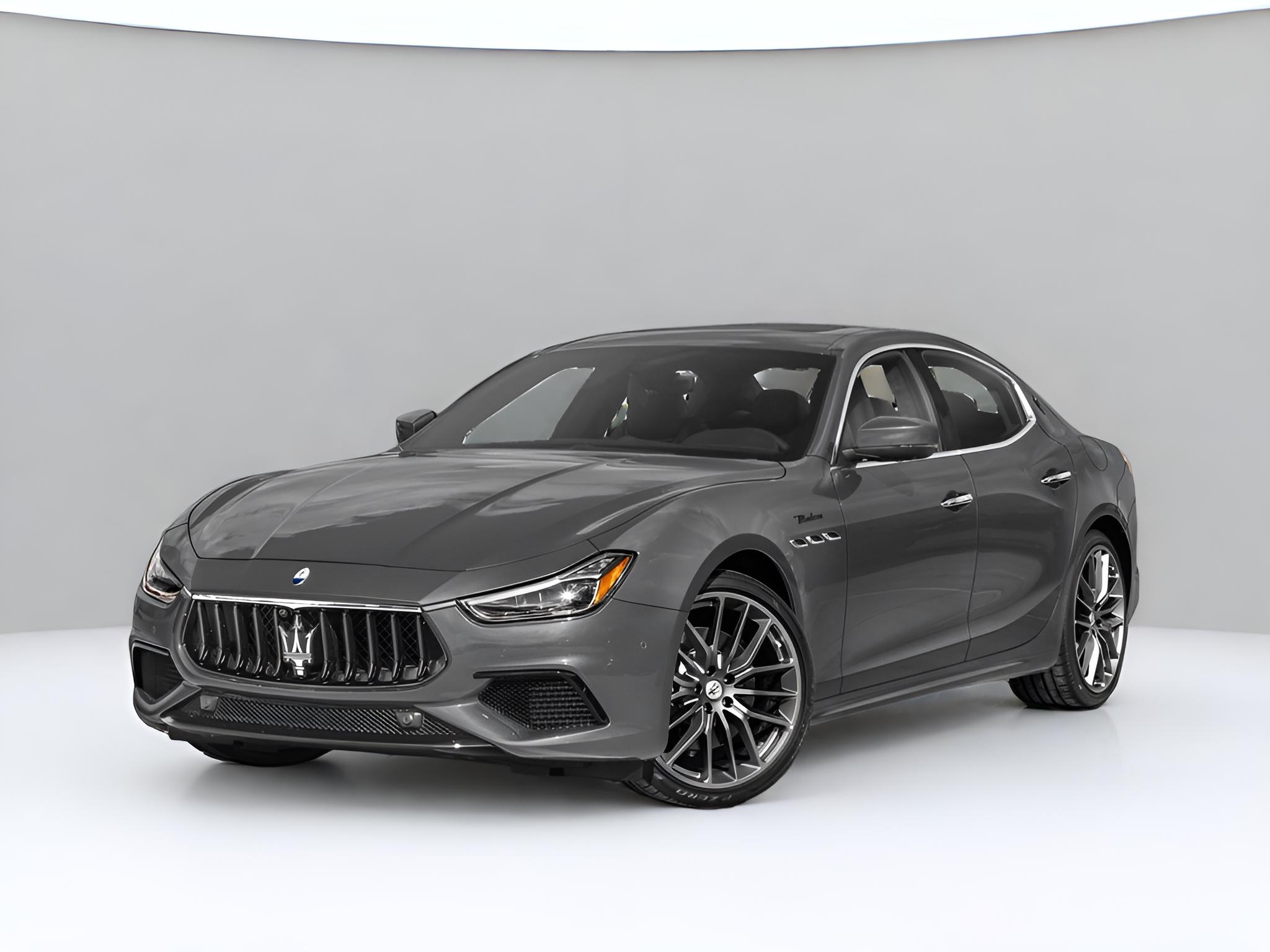 2023 Maserati Ghibli Modena Q4
