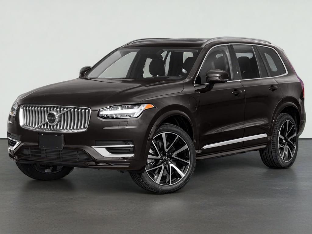2022 Volvo XC90 Recharge Plug-In Hybrid R-Design
