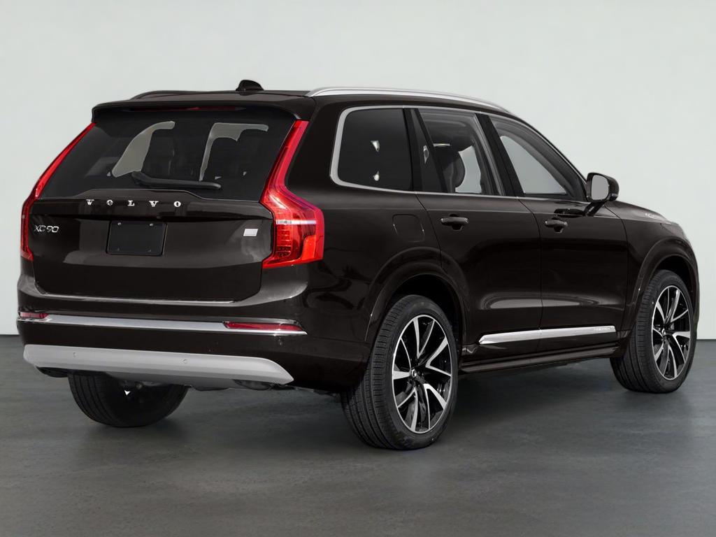 2022 Volvo XC90 Recharge Plug-In Hybrid R-Design
