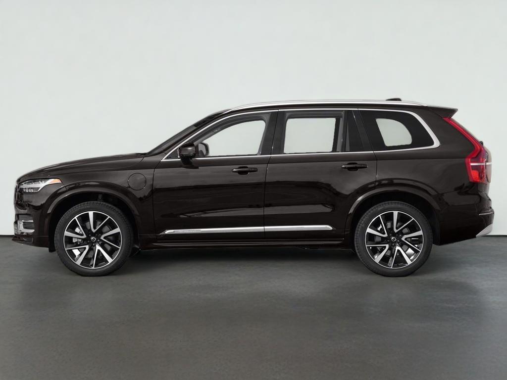 2022 Volvo XC90 Recharge Plug-In Hybrid R-Design