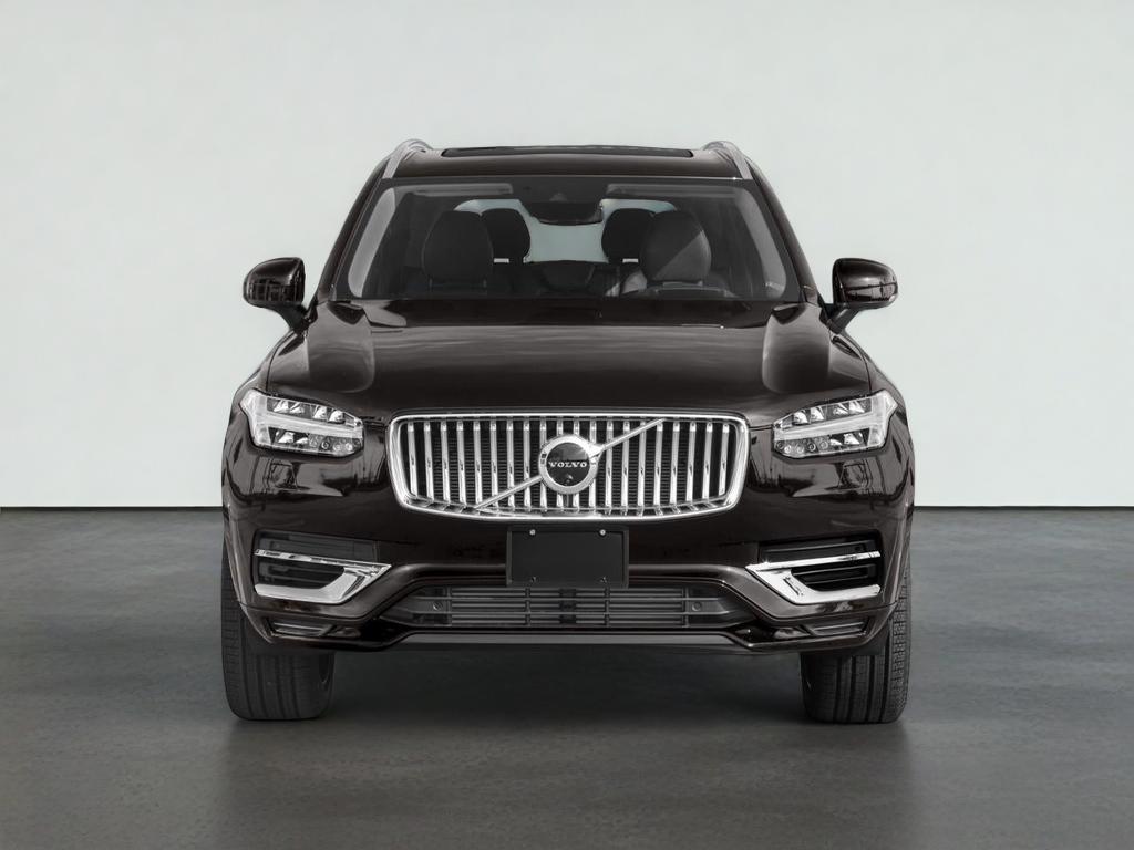 2022 Volvo XC90 Recharge Plug-In Hybrid R-Design
