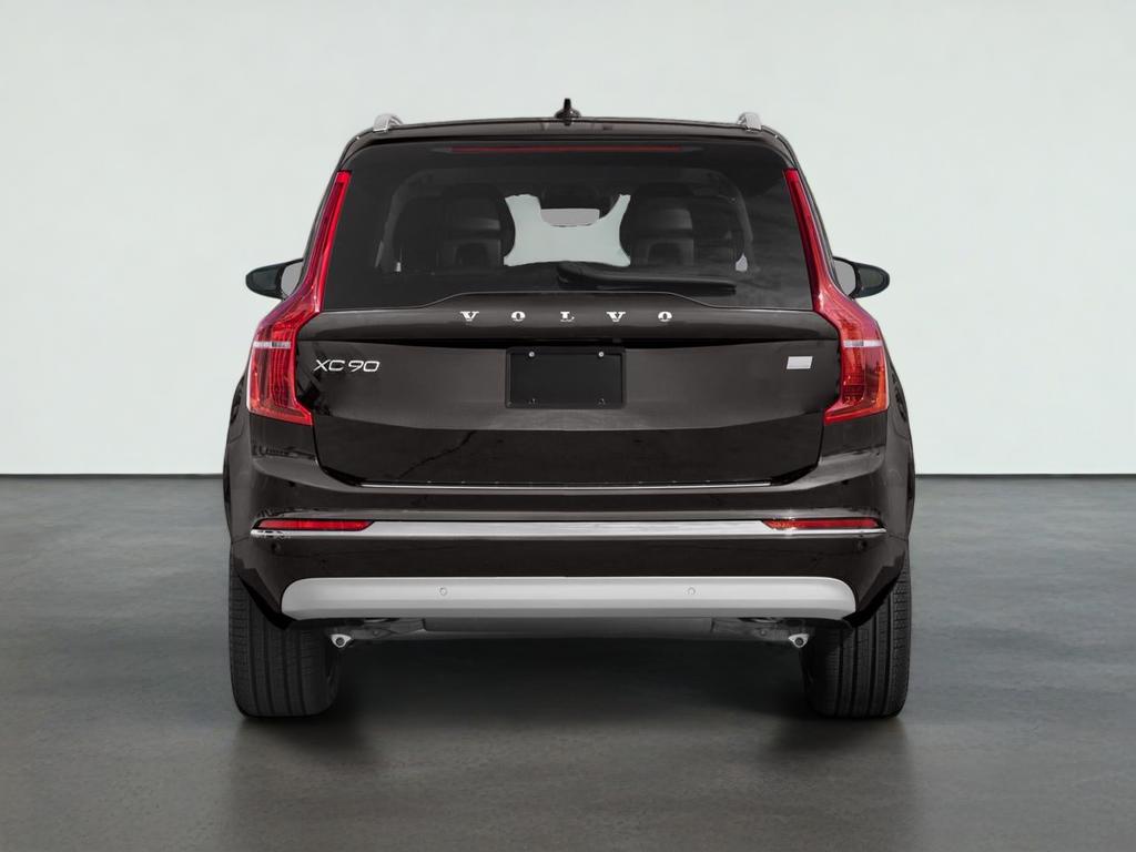 2022 Volvo XC90 Recharge Plug-In Hybrid R-Design