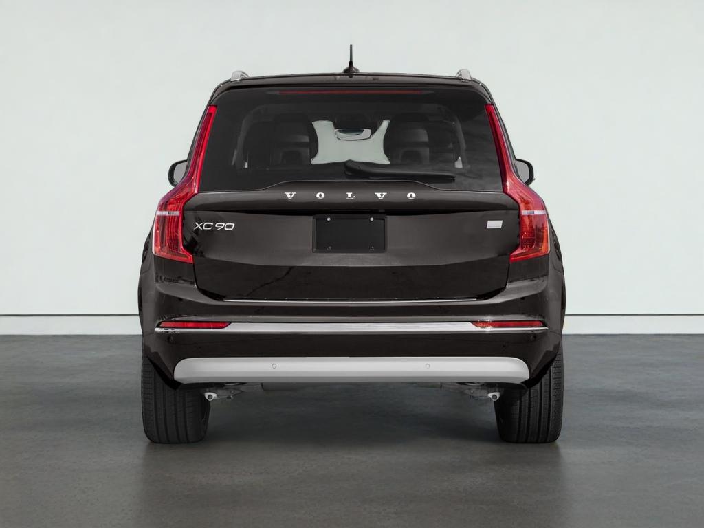 2022 Volvo XC90 Recharge Plug-In Hybrid R-Design
