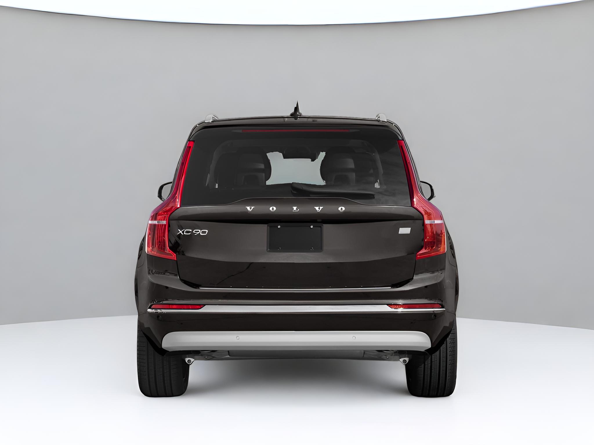 2022 Volvo XC90 Recharge Plug-In Hybrid R-Design