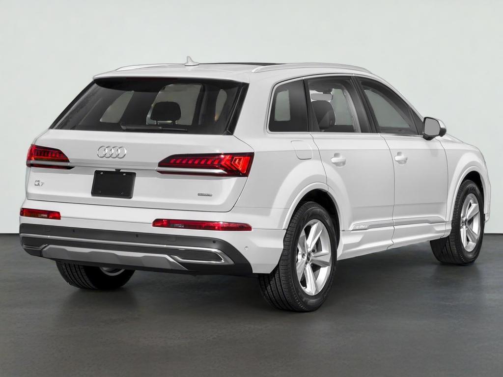 2023 Audi Q7 Premium Plus