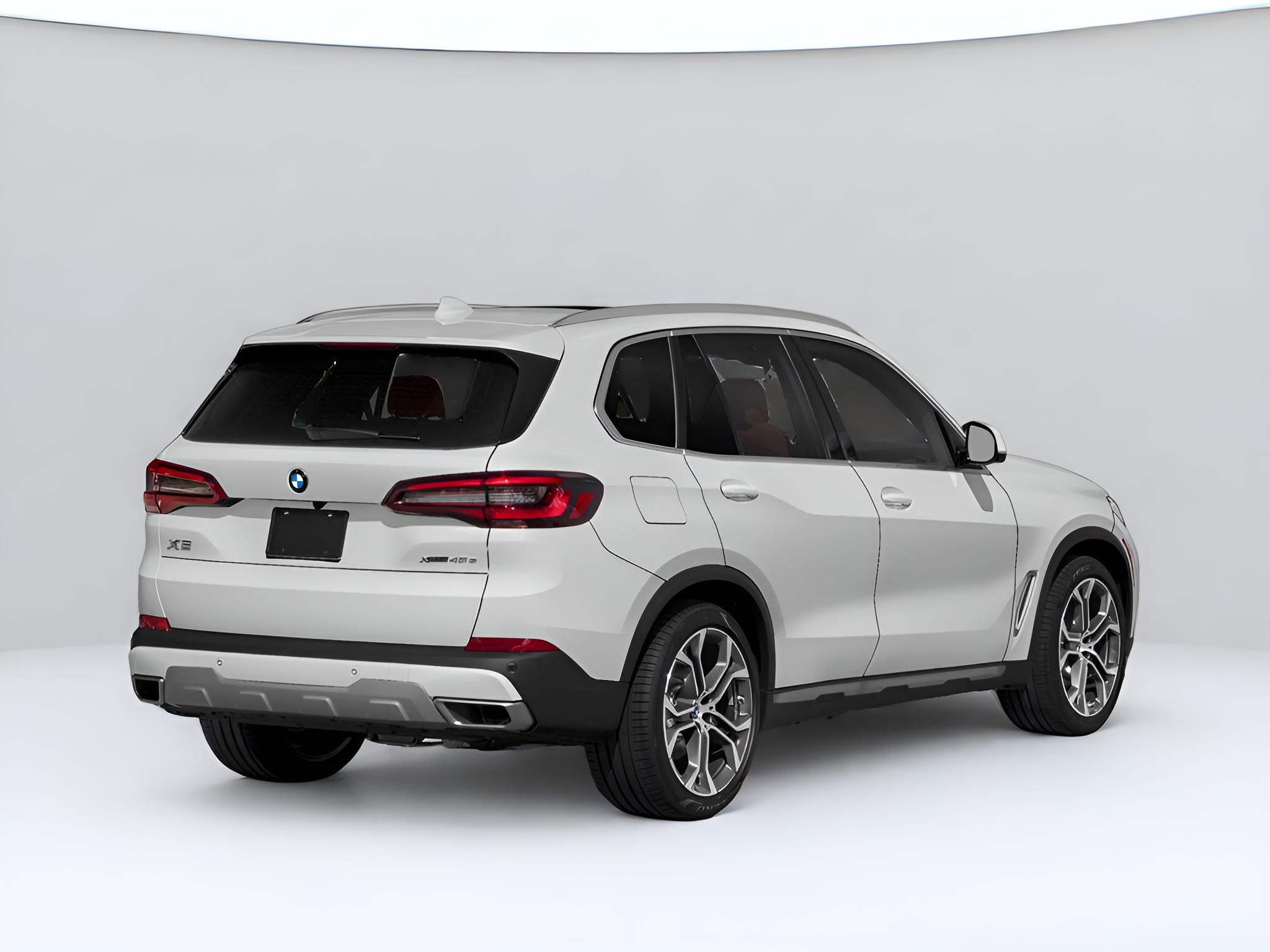 2023 BMW X5 xDrive45e