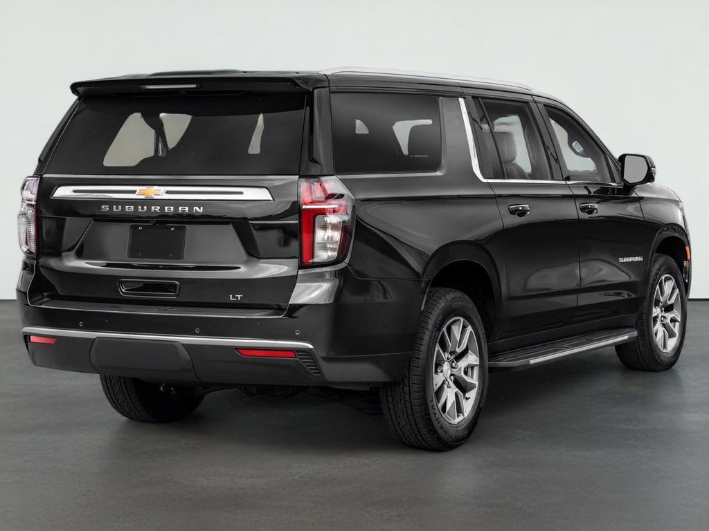 2023 Chevrolet Suburban LT