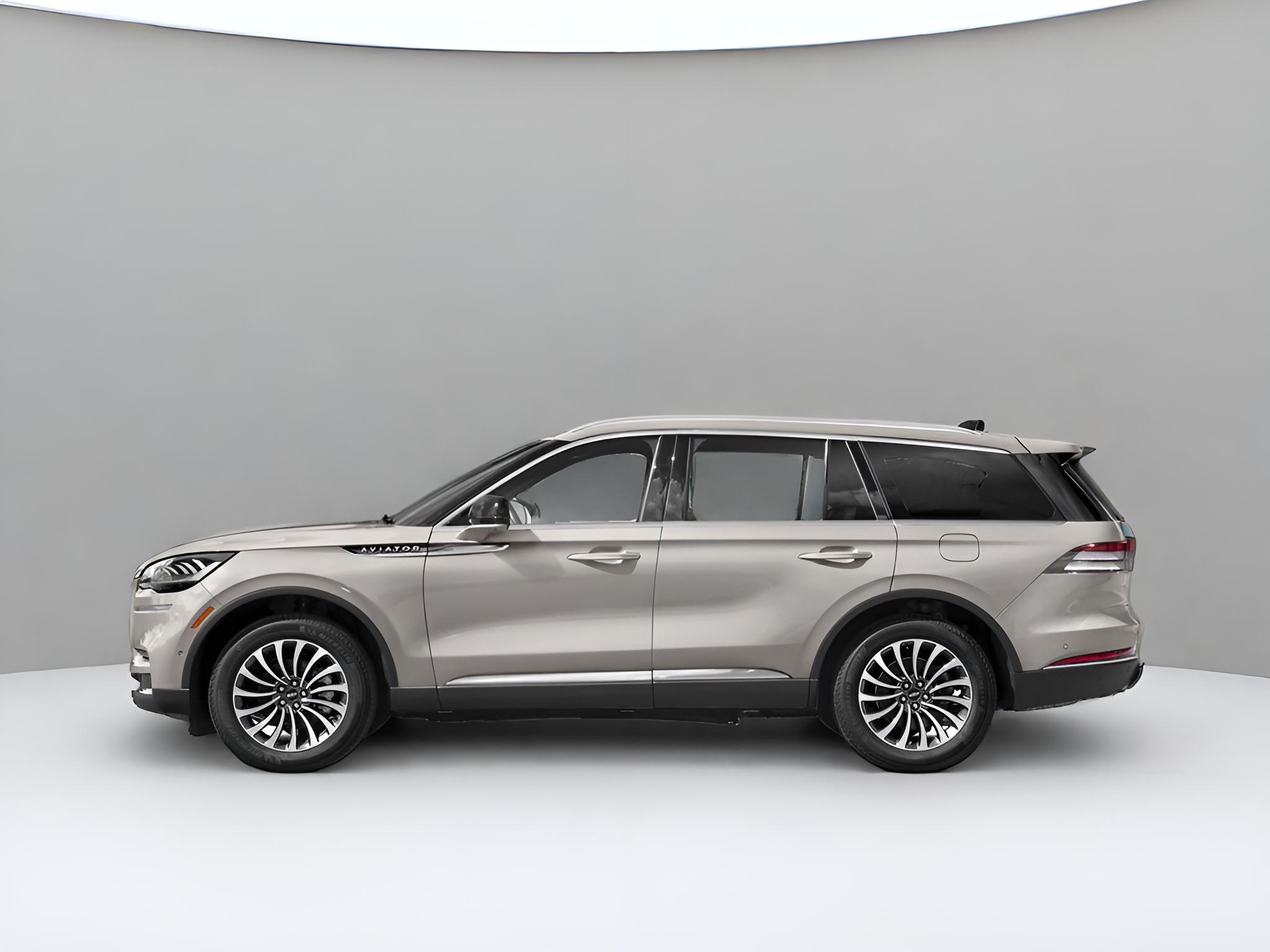 2023 Lincoln Aviator Base