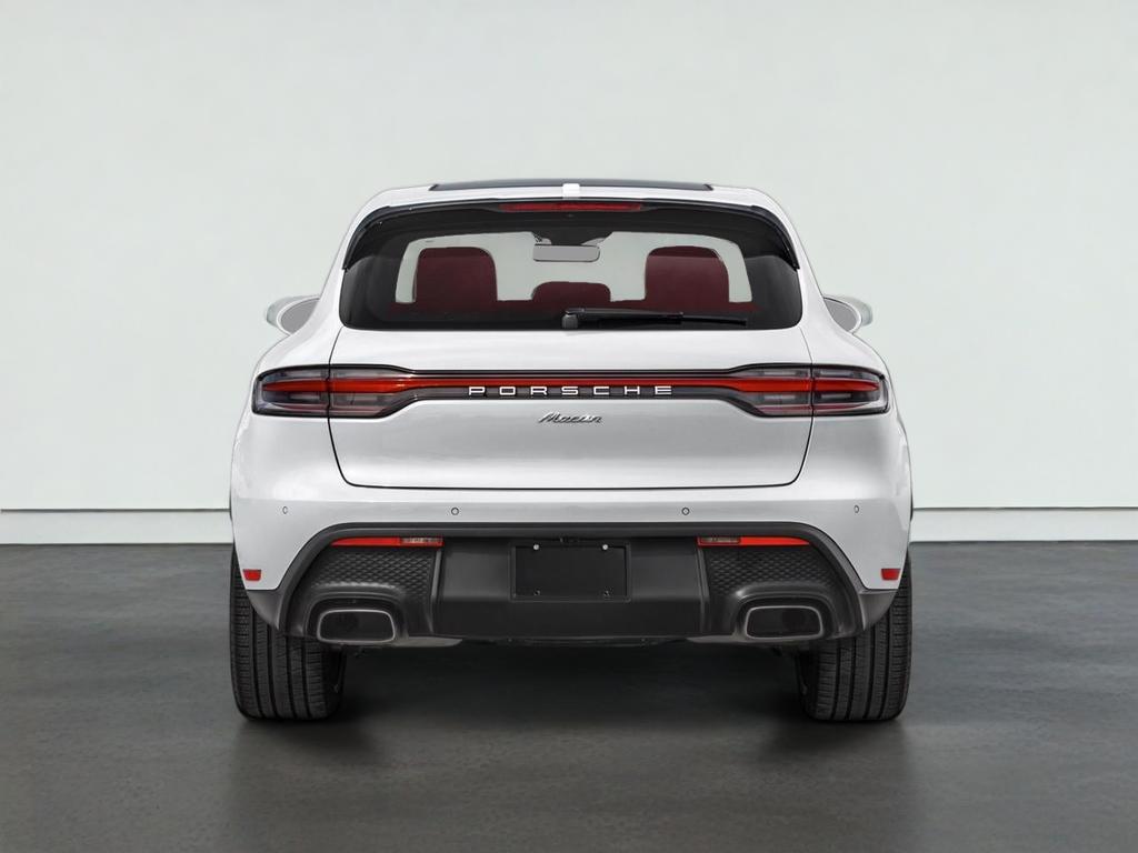 2025 Porsche Macan GTS