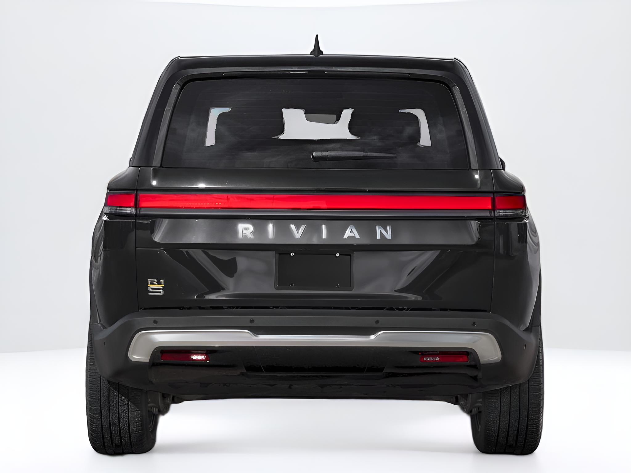 2023 Rivian R1S Adventure