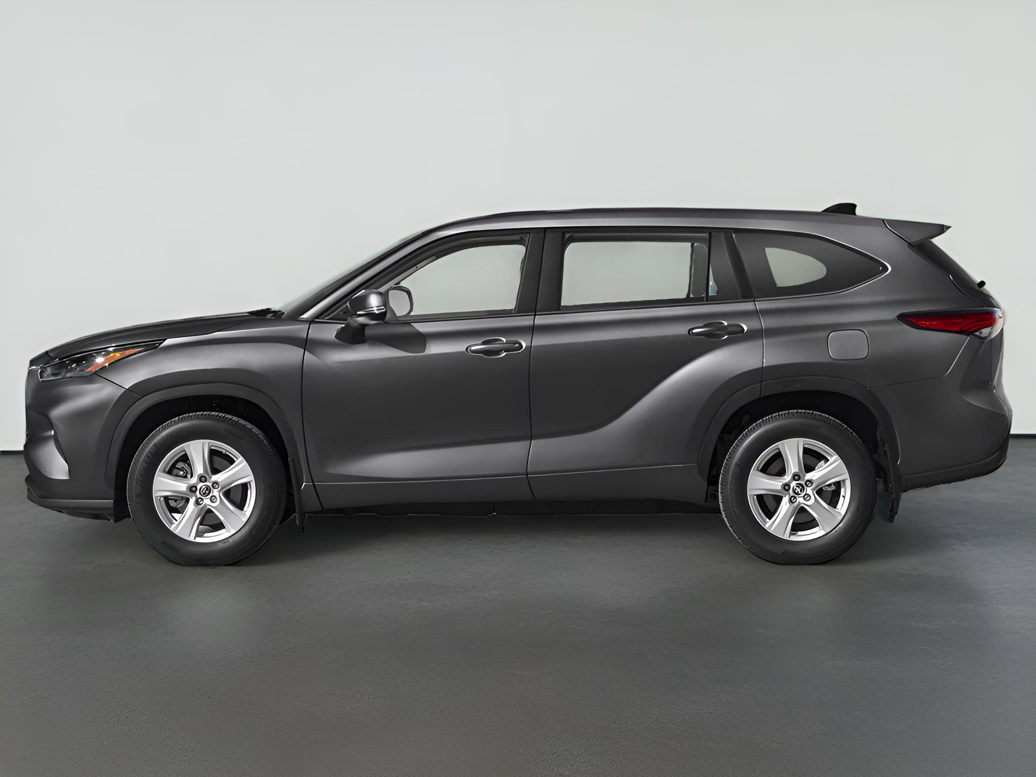 2025 Toyota Highlander XLE