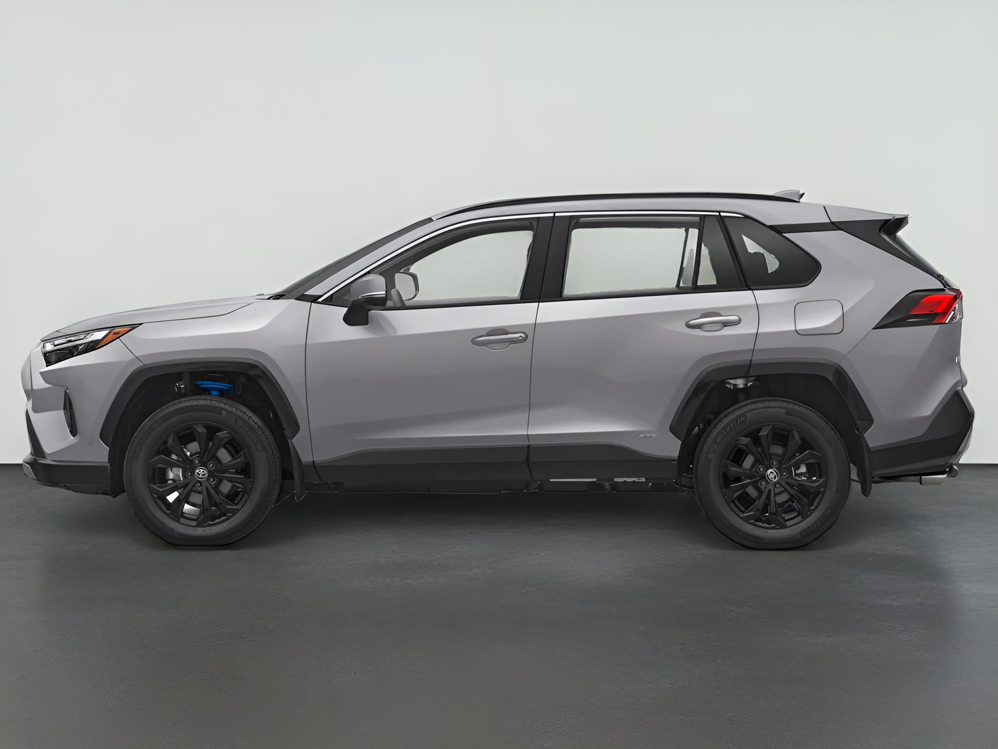 2023 Toyota RAV4 SE