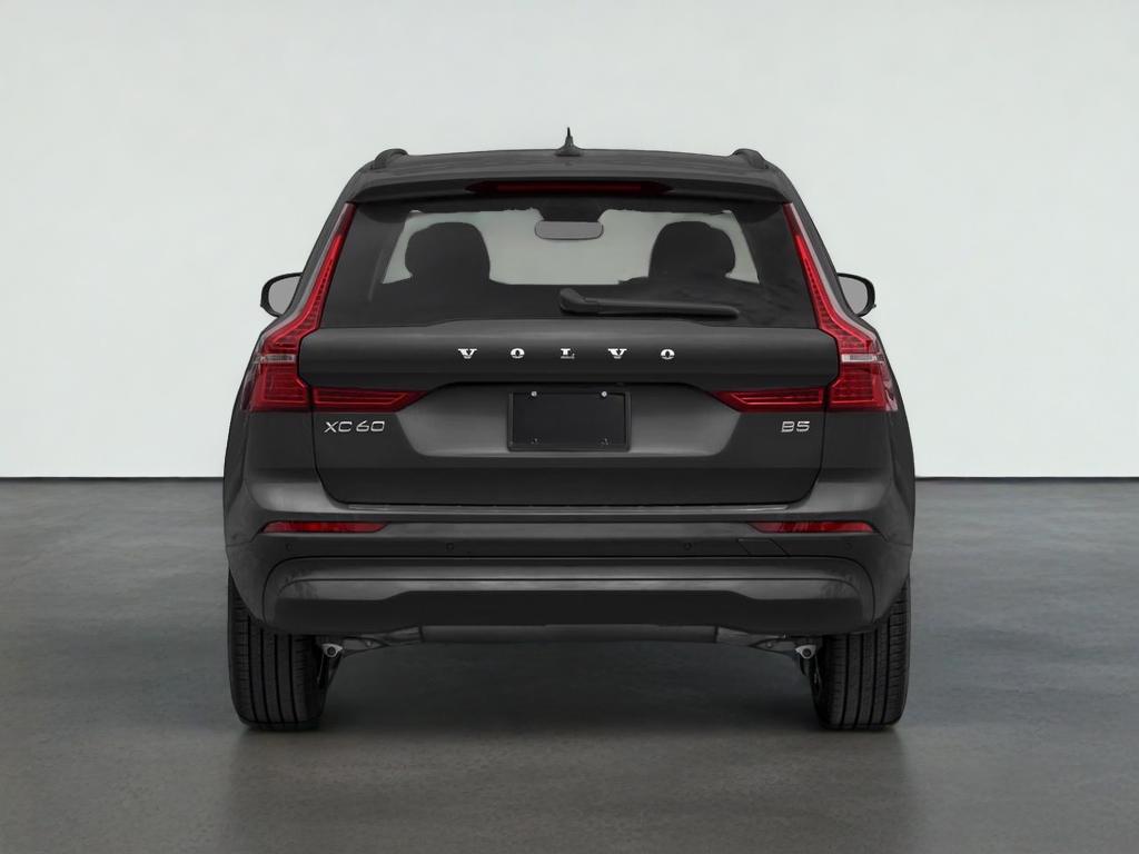 2023 Volvo XC60 B5 Plus Dark Theme