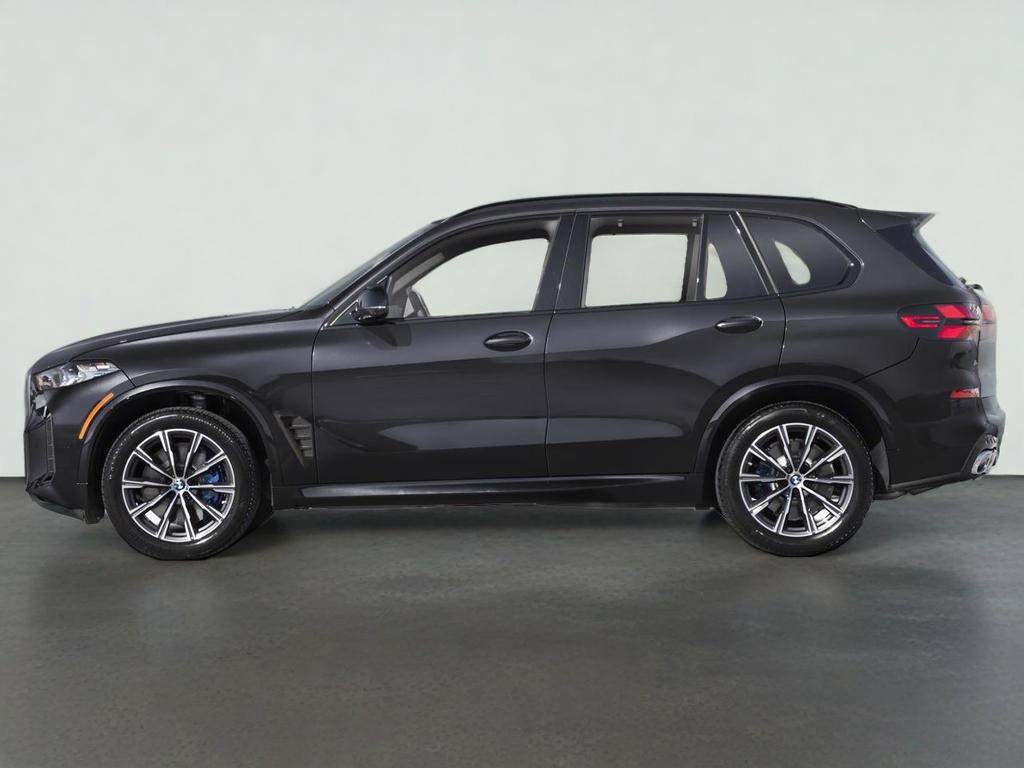 2024 BMW X5 M60i
