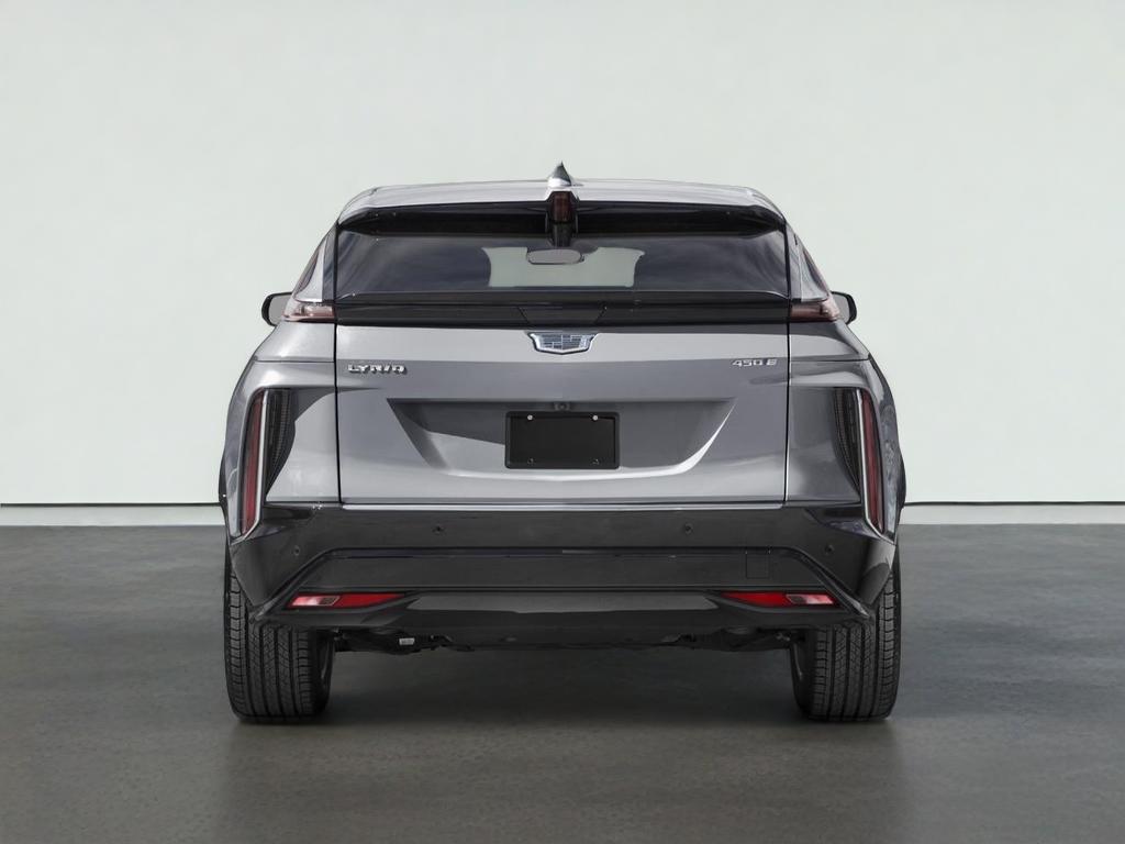 2024 Cadillac LYRIQ Luxury 2