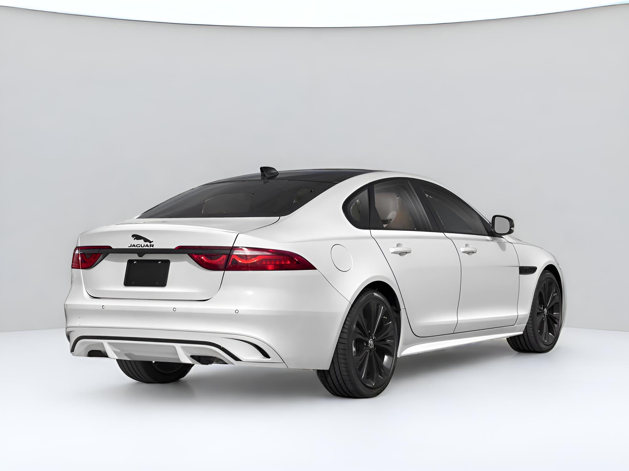 2024 Jaguar XF R-Dynamic SE