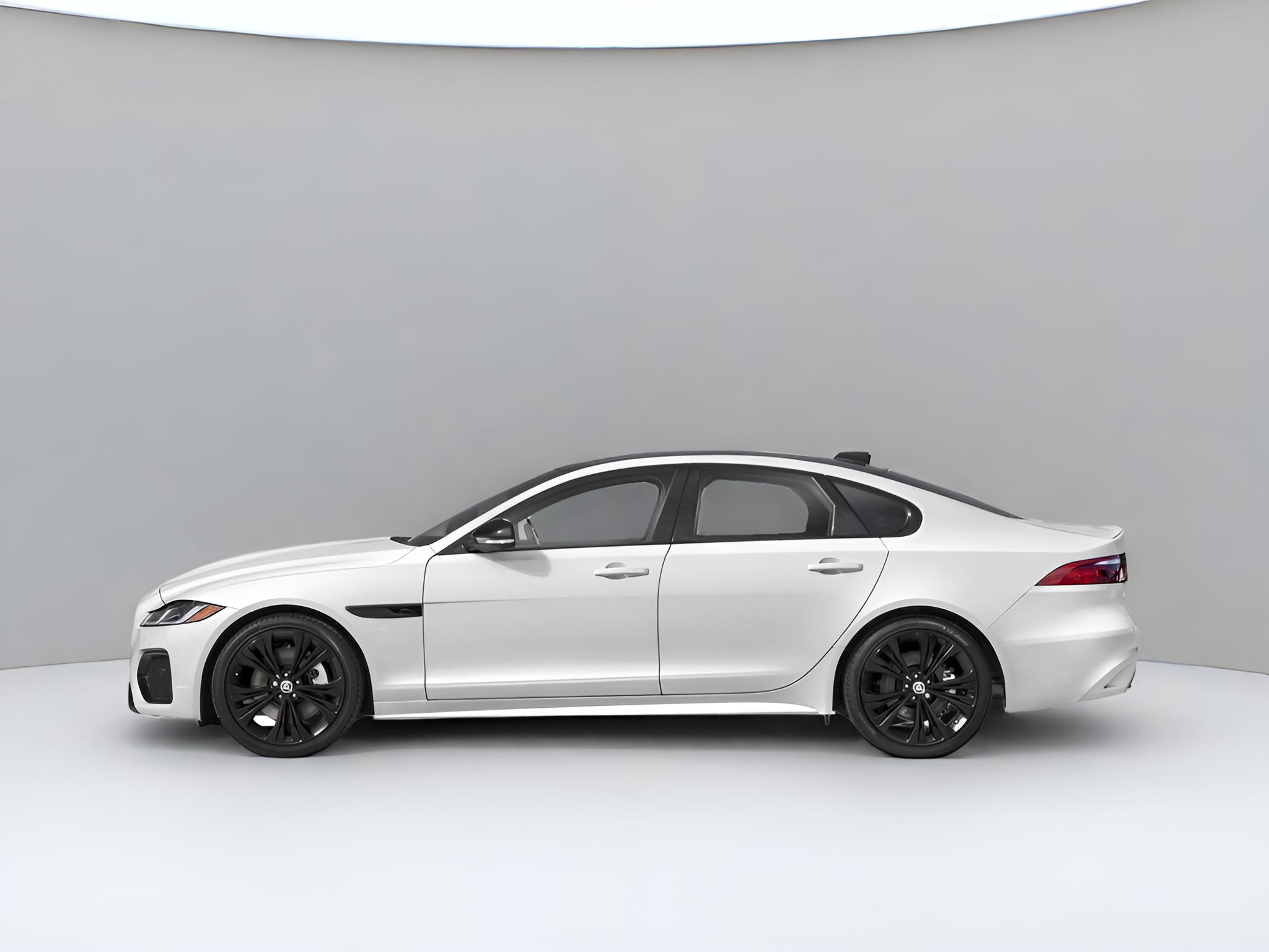 2024 Jaguar XF R-Dynamic SE