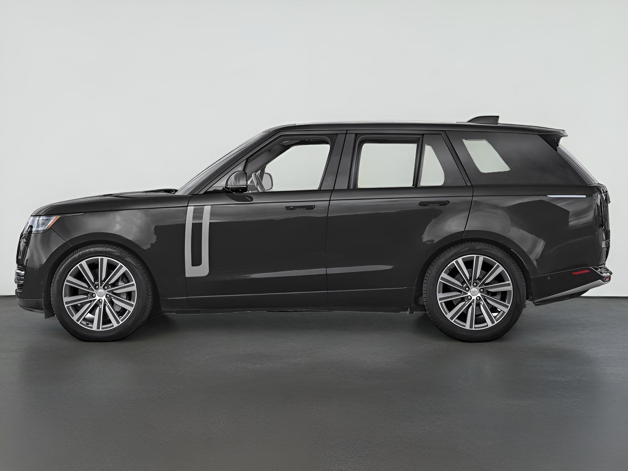 2025 Land Rover Range Rover SE