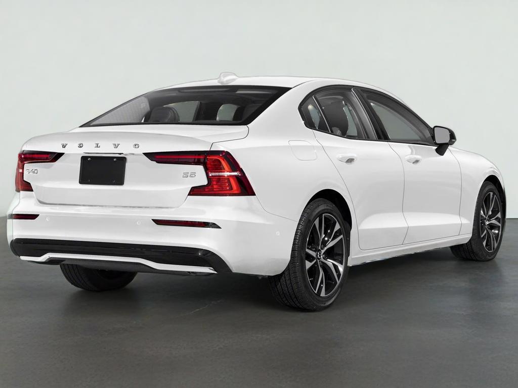 2024 Volvo S60 B5 Plus Dark Theme