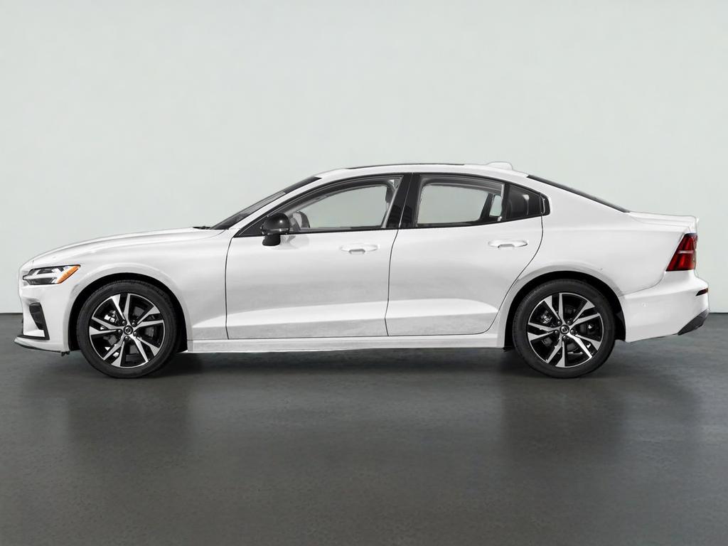 2024 Volvo S60 B5 Plus Dark Theme