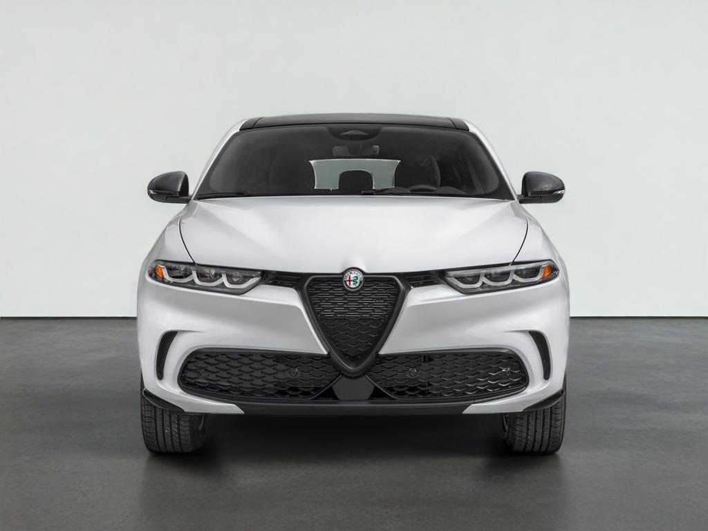 2025 Alfa Romeo Tonale Base