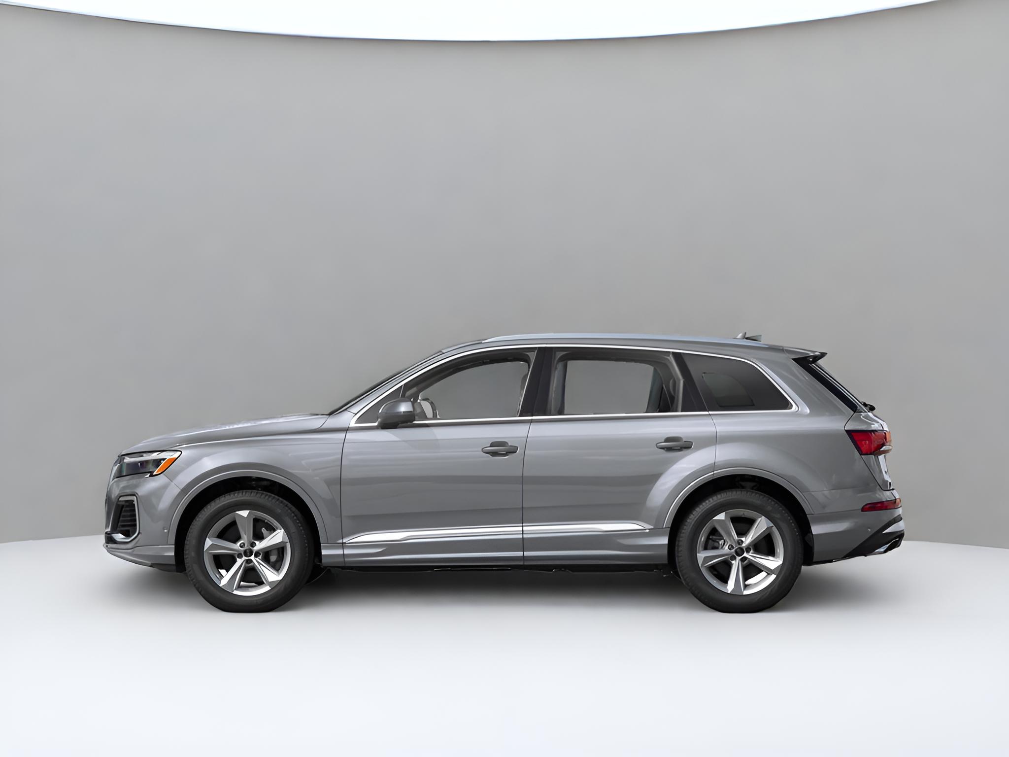 2026 Audi Q7 Premium