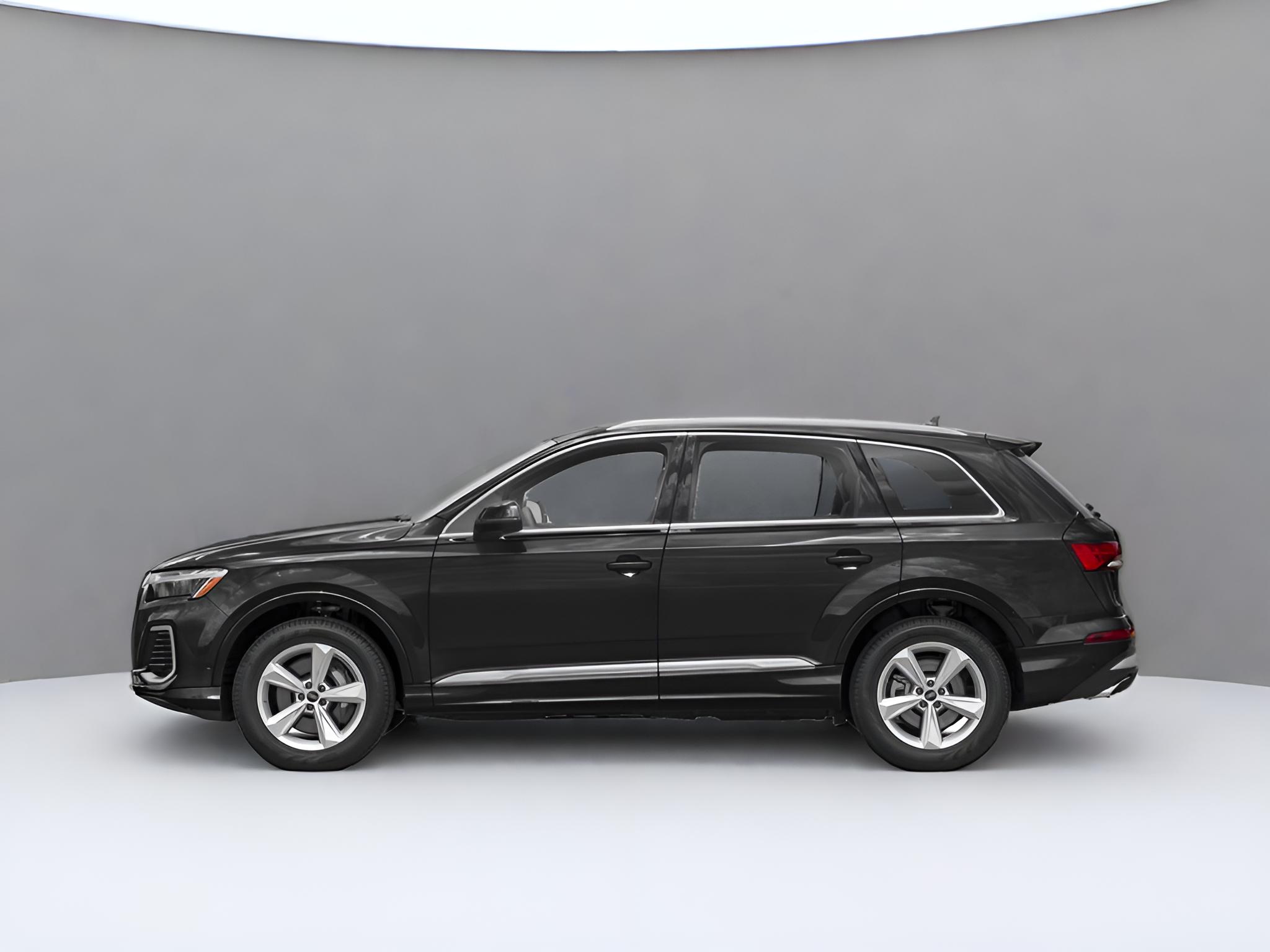 2025 Audi Q7 Premium