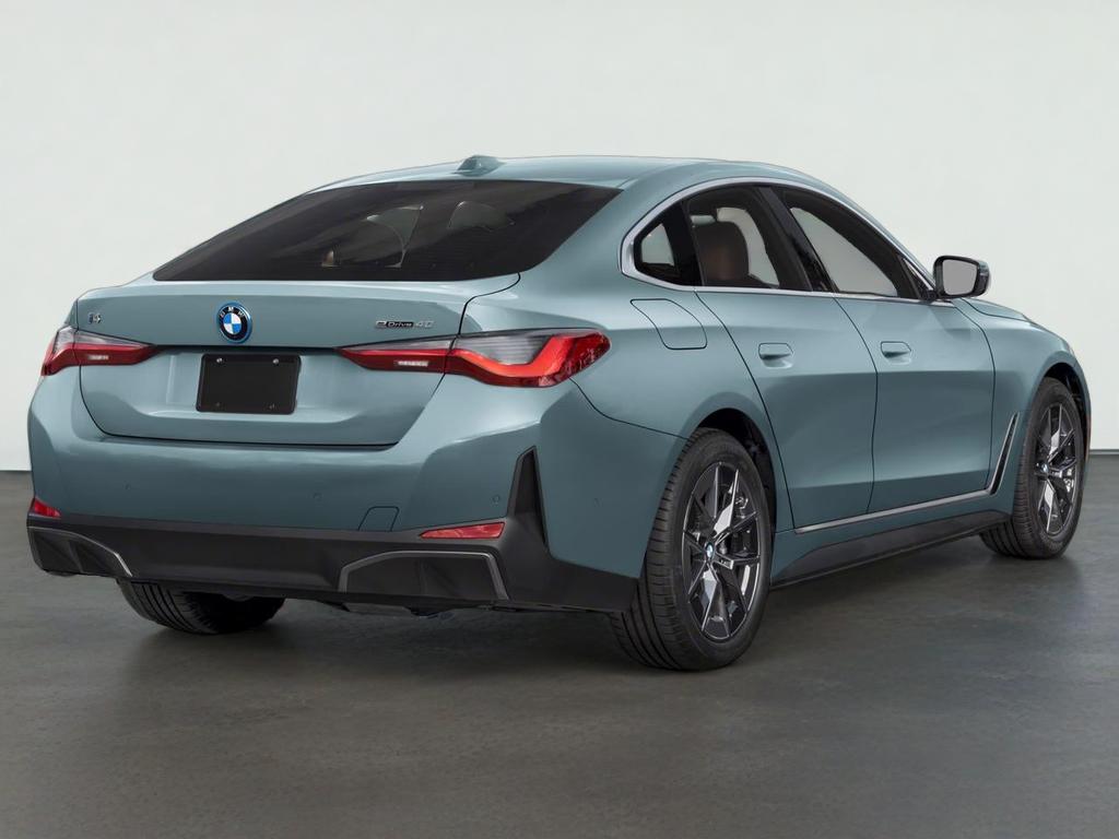 2025 BMW i4 eDrive40
