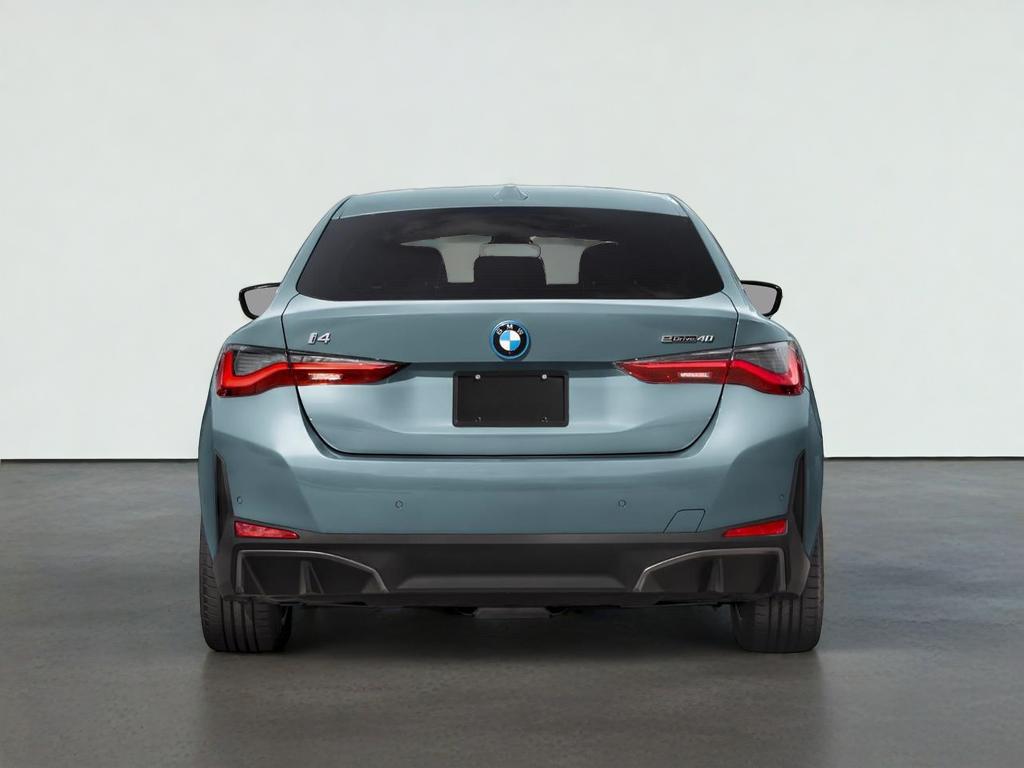 2025 BMW i4 eDrive40