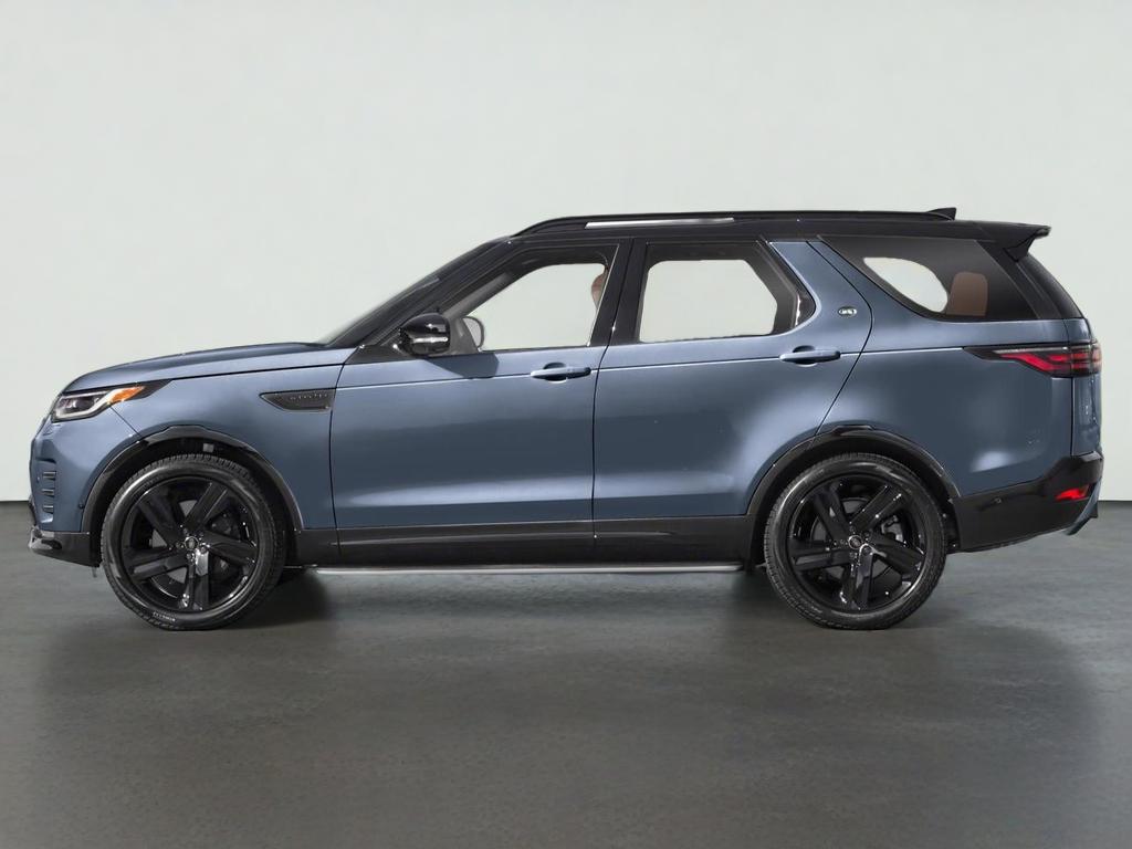 2025 Land Rover Discovery Dynamic SE