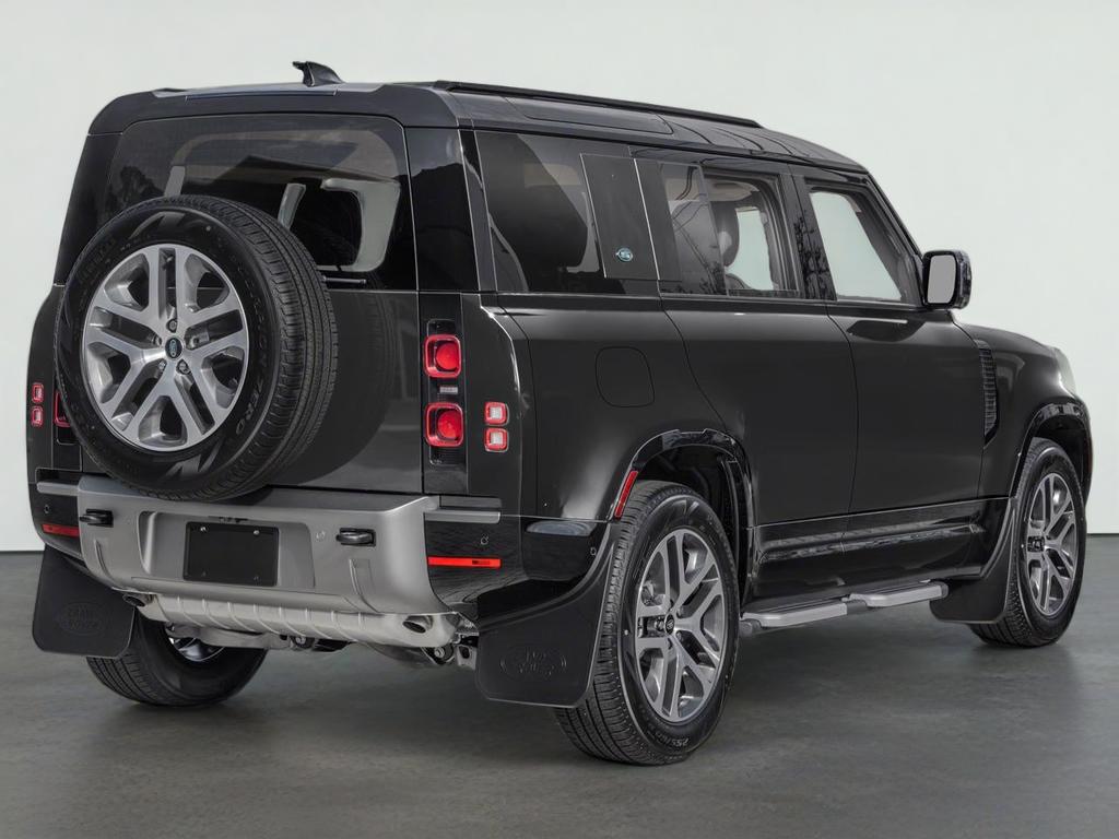 2025 Land Rover Defender X-Dynamic SE