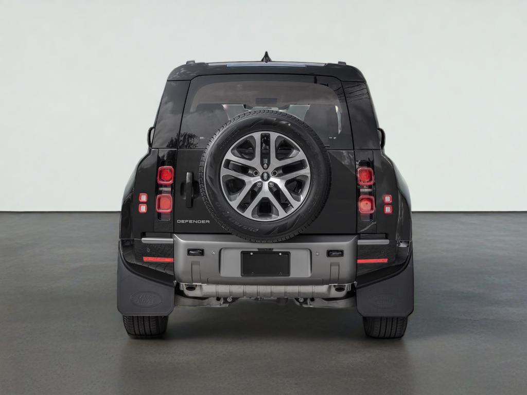 2025 Land Rover Defender X-Dynamic SE
