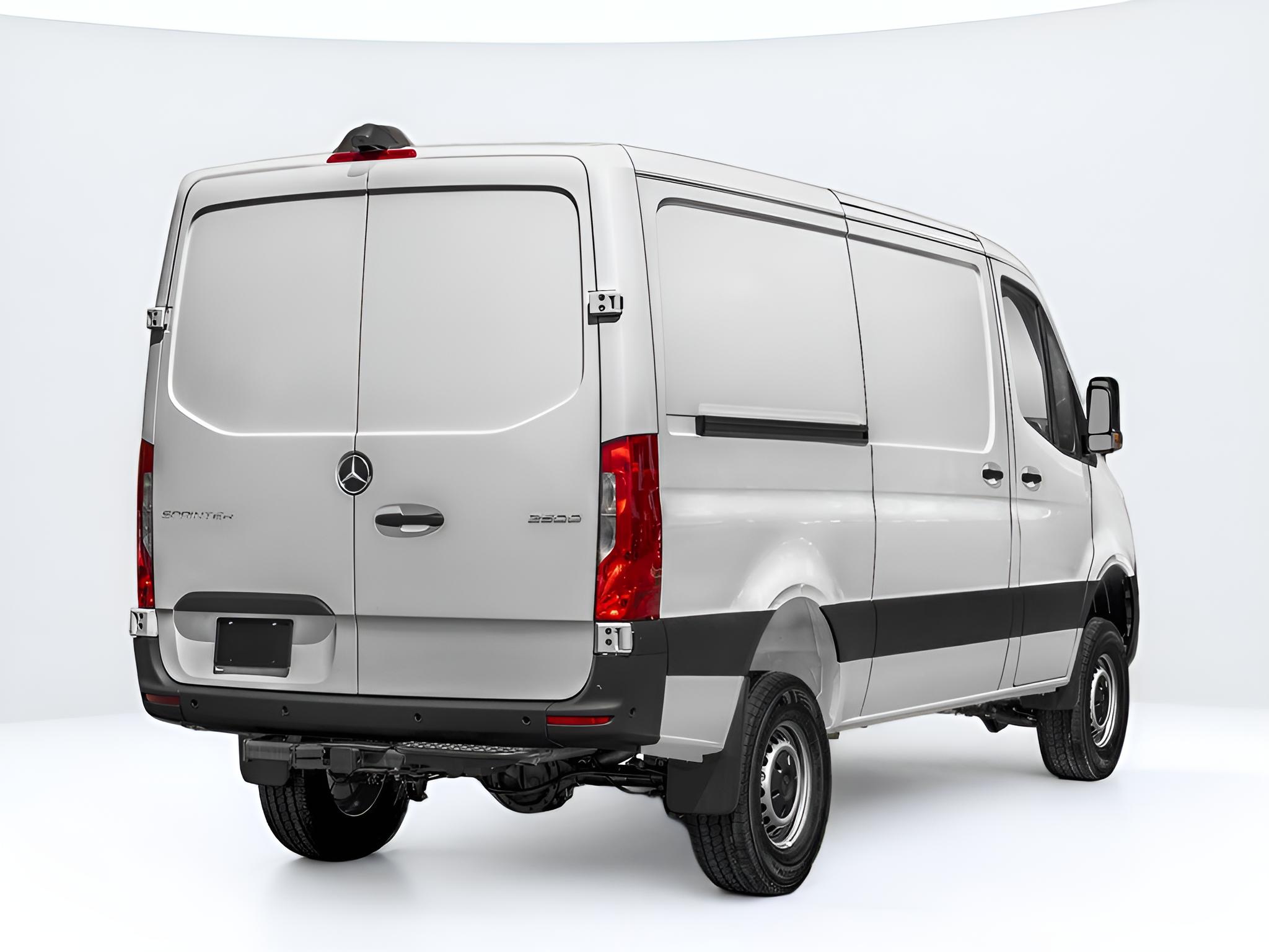 2025 Mercedes-Benz Sprinter Cargo Van Cargo 144 WB