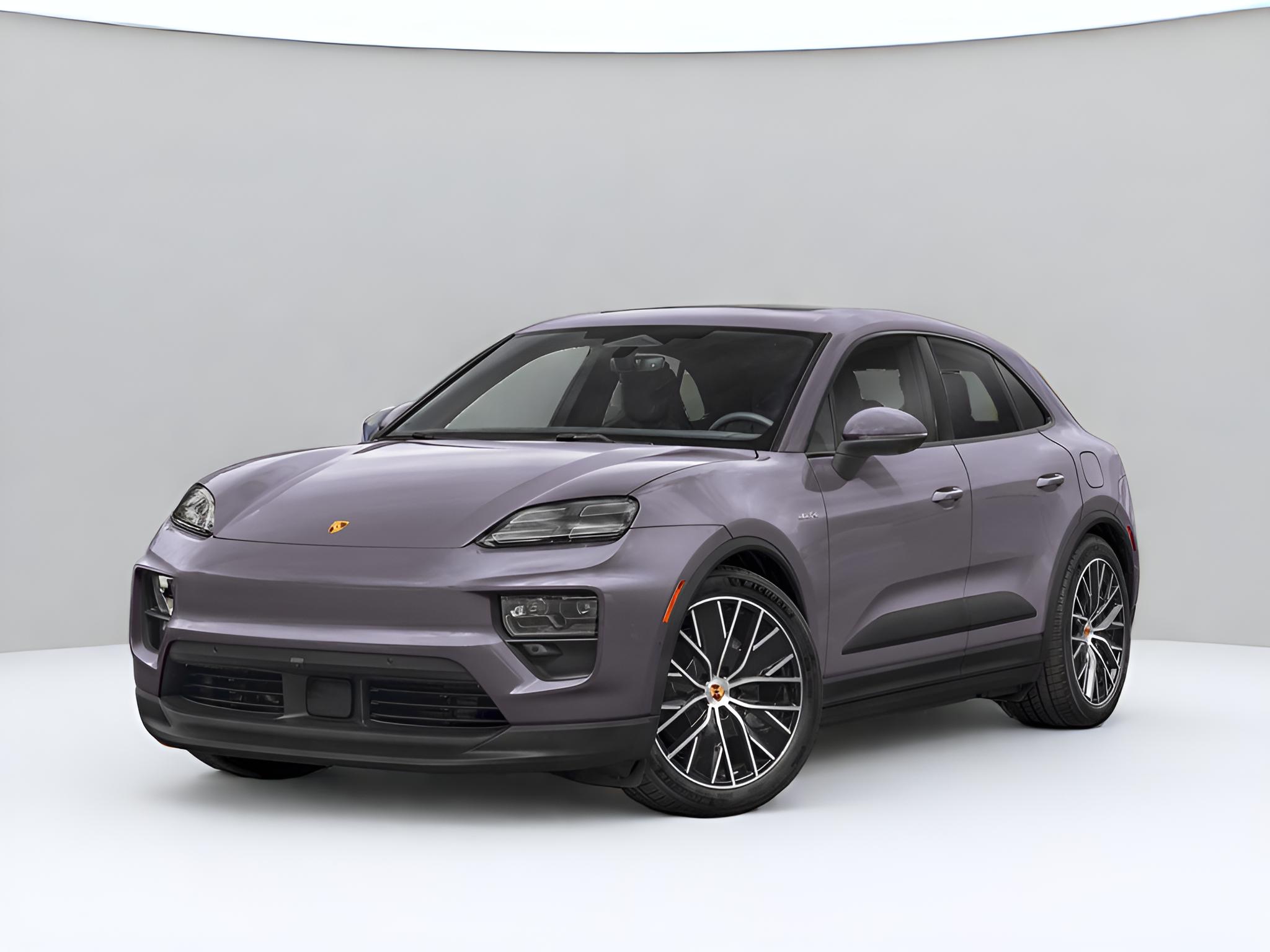 2025 Porsche Macan Base