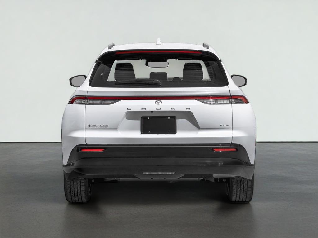 2025 Toyota Crown Signia Base